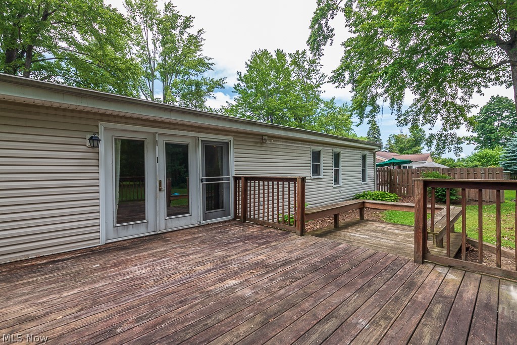 7622 Johnnycake Ridge Road Mentor, OH 44060 - Photo 4 of 32 Gallery Image 4