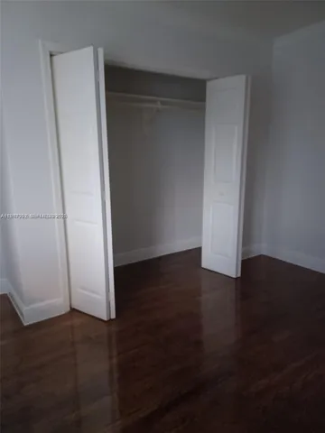 $1,975 | 980 Northeast 170th Street, Unit 204, North Miami Beach, FL 33162