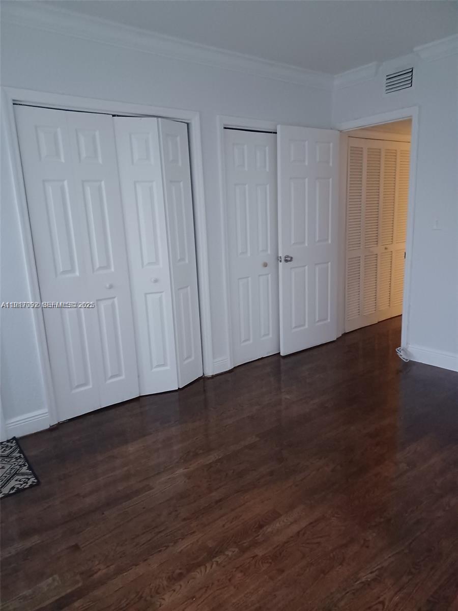 980 Northeast 170th Street, Unit 204 North Miami Beach, FL 33162 - Photo 9 of 29