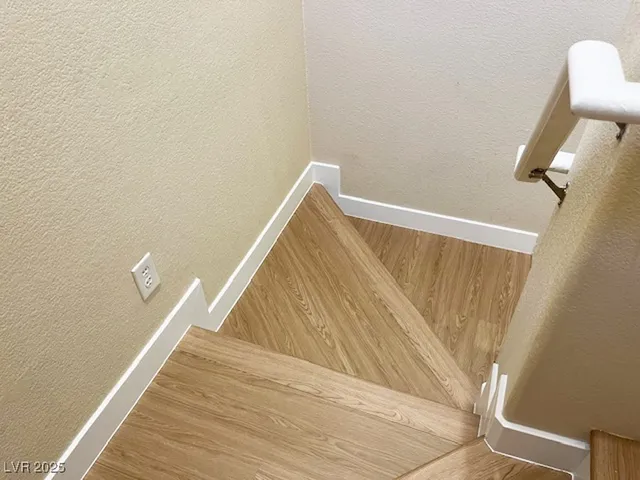 $1,780 | 7078 Glacier River Avenue, Las Vegas, NV 89113