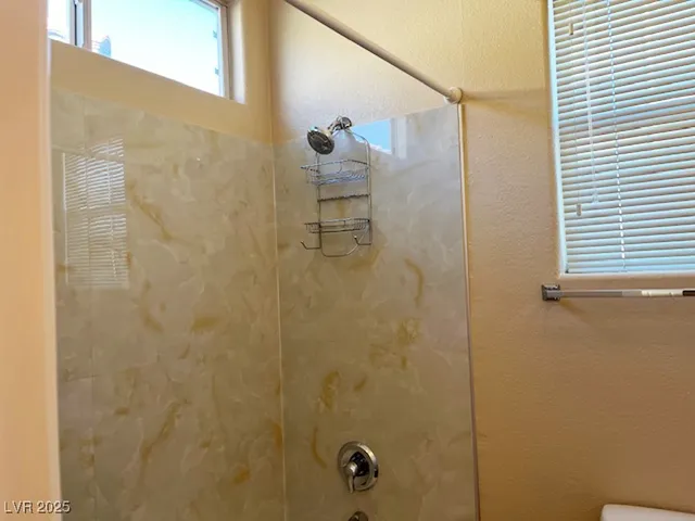 $1,780 | 7078 Glacier River Avenue, Las Vegas, NV 89113