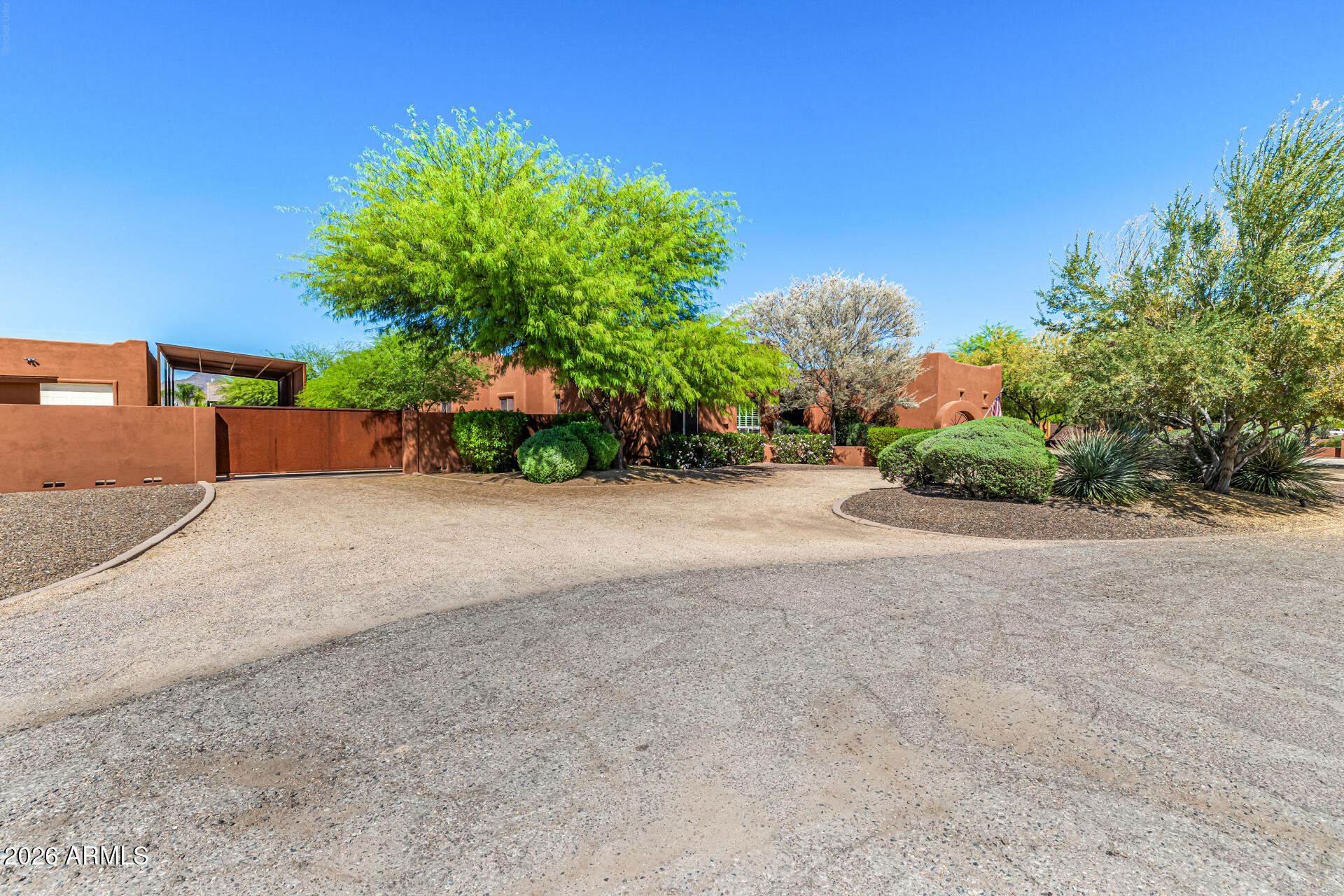 2324 La Verna Way Phoenix, AZ 85086 - Photo 7 of 79 05-La Verna