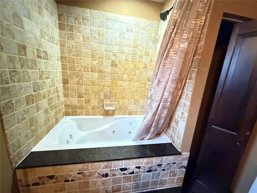 189 Seal Road Eighty Four, PA 15330 - Photo 23 of 42