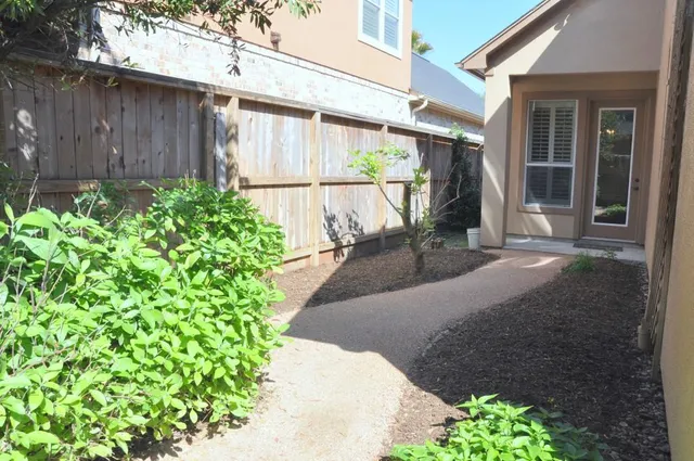 $4,950 | 13323 Brentonwood Lane, Houston, TX 77077