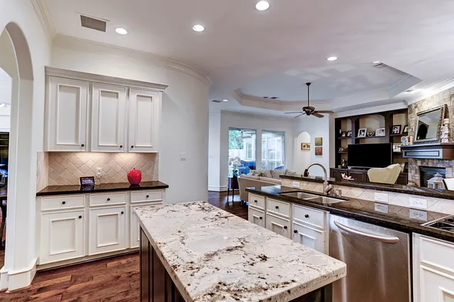 $4,950 | 13323 Brentonwood Lane, Houston, TX 77077