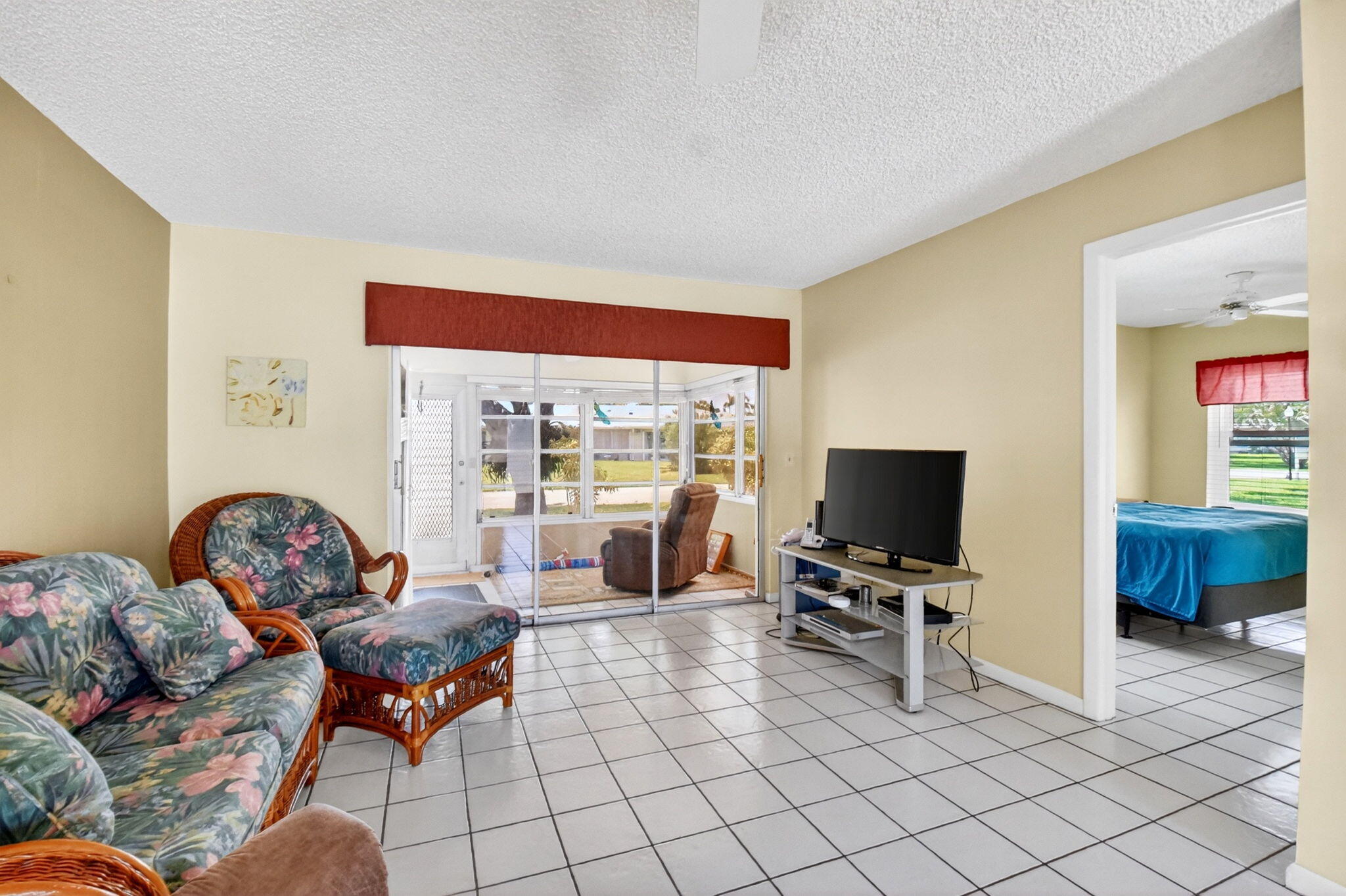 260 Cape Cod Circle Lake Worth, FL 33467 - Photo 12 of 50 12-web-or-mls-DSC_0684