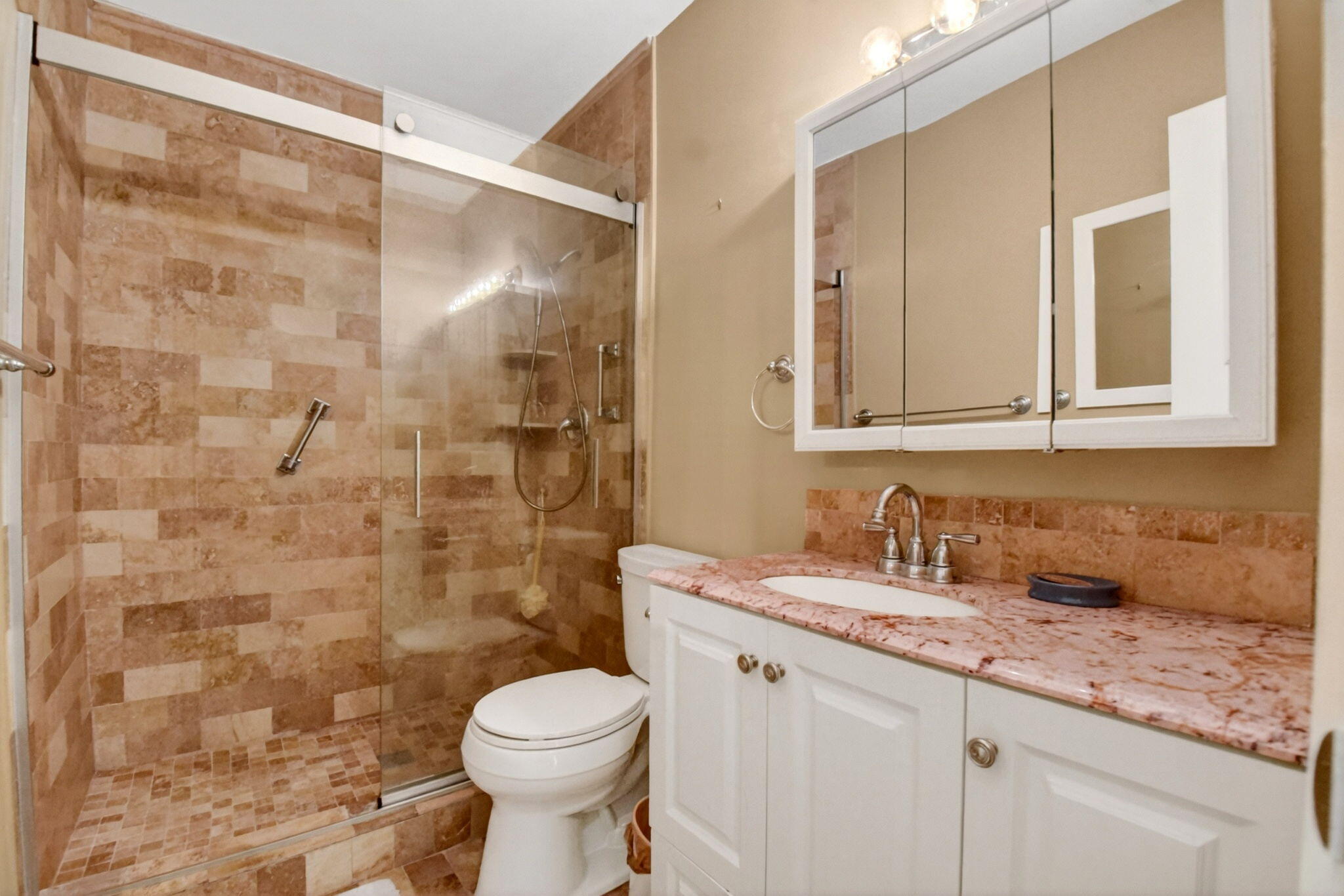 260 Cape Cod Circle Lake Worth, FL 33467 - Photo 18 of 50 18-web-or-mls-DSC_0714