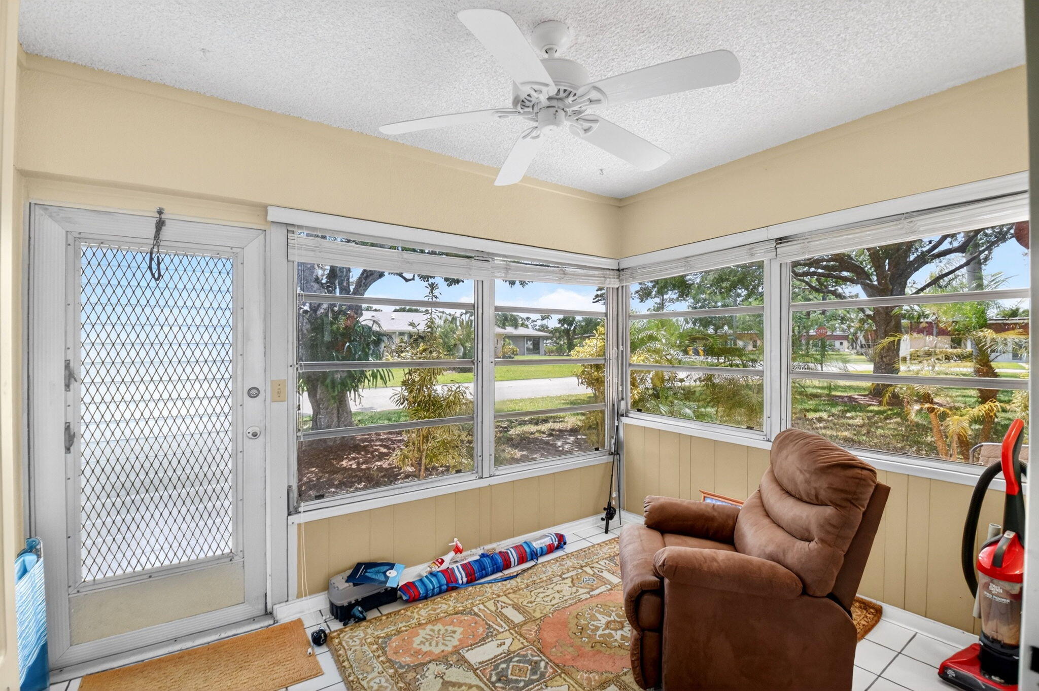 260 Cape Cod Circle Lake Worth, FL 33467 - Photo 21 of 50 21-web-or-mls-DSC_0729