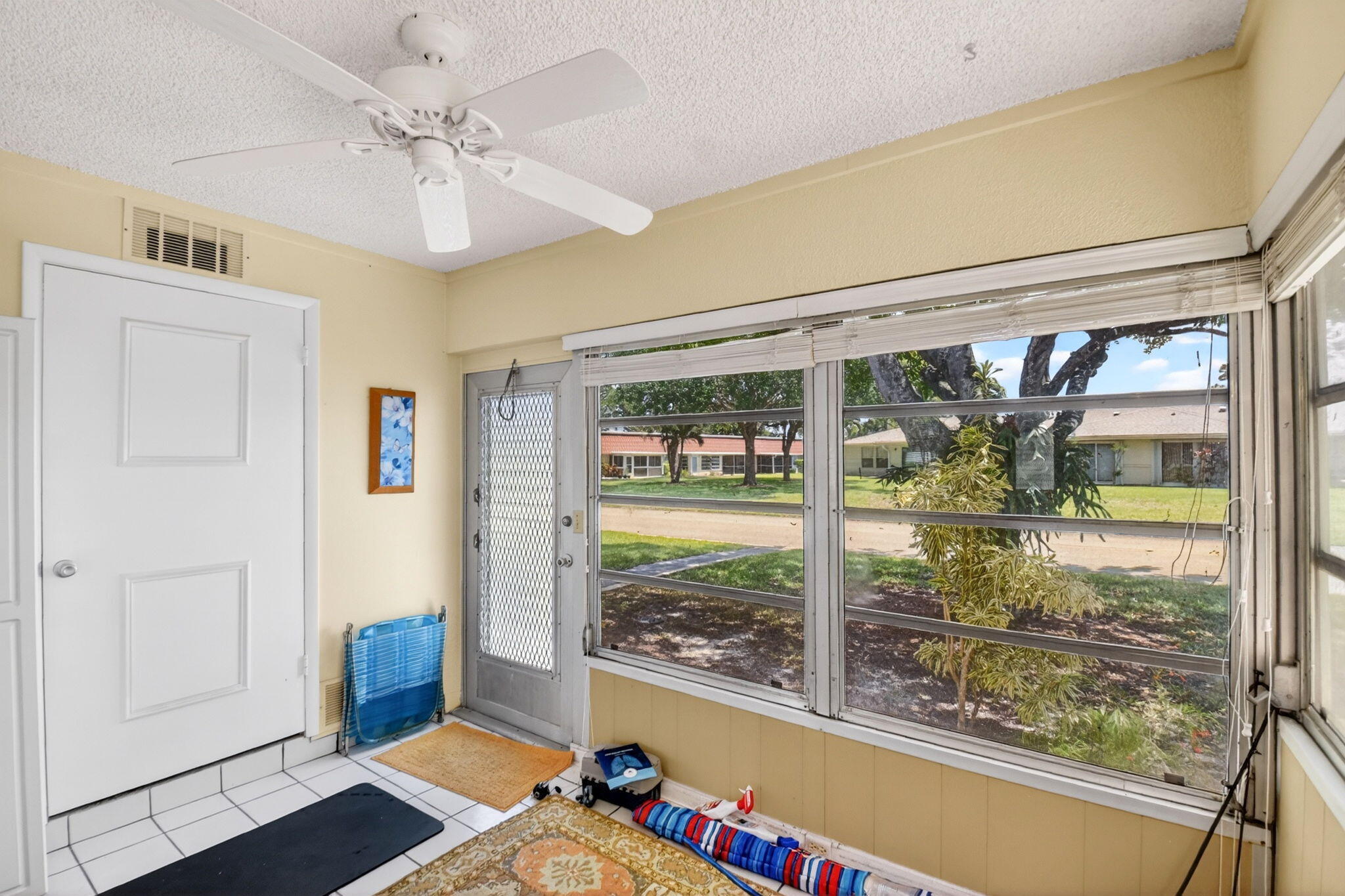 260 Cape Cod Circle Lake Worth, FL 33467 - Photo 23 of 50 23-web-or-mls-DSC_0738