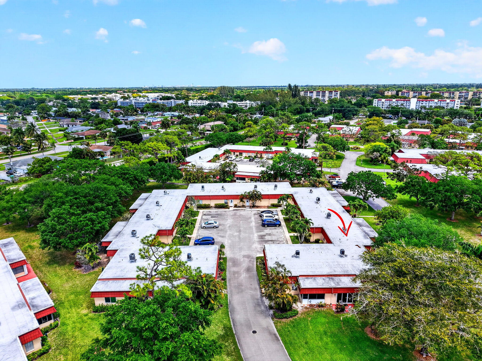 260 Cape Cod Circle Lake Worth, FL 33467 - Photo 28 of 50 28-web-or-mls-DJI_20260413141140_0529_D