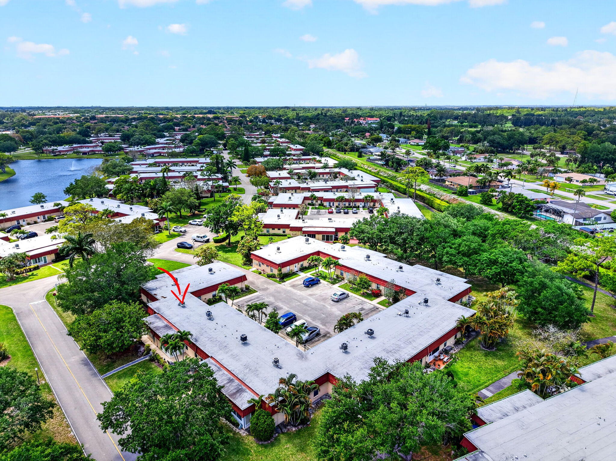 260 Cape Cod Circle Lake Worth, FL 33467 - Photo 31 of 50 31-web-or-mls-DJI_20260413141344_0547_D