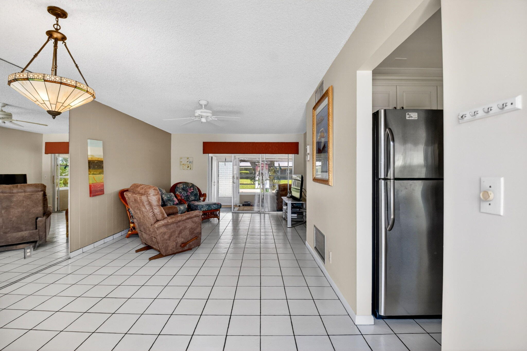 260 Cape Cod Circle Lake Worth, FL 33467 - Photo 5 of 50 4-web-or-mls-DSC_0645