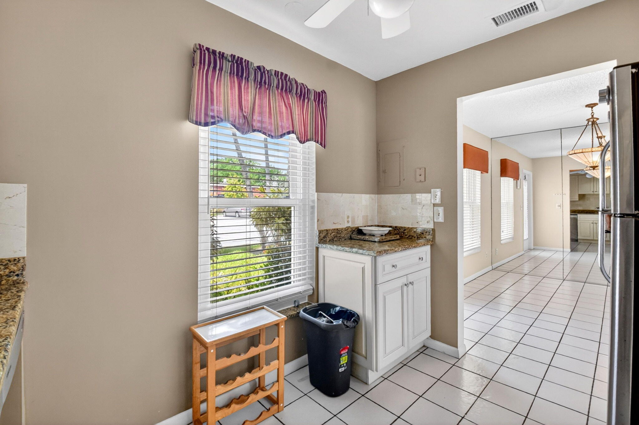 260 Cape Cod Circle Lake Worth, FL 33467 - Photo 9 of 50 9-web-or-mls-DSC_0668