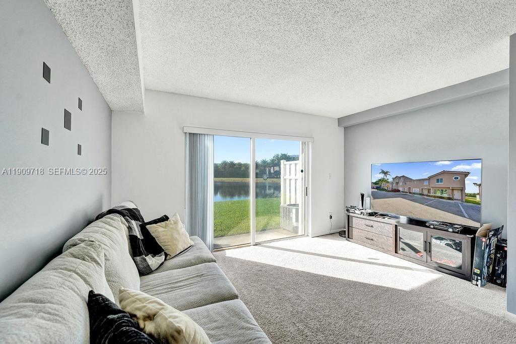 174 Riviera Circle, Unit 274 Weston, FL 33326 - Photo 27 of 62