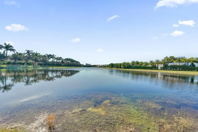 $440,000 | 174 Riviera Circle, Unit 274, Weston, FL 33326