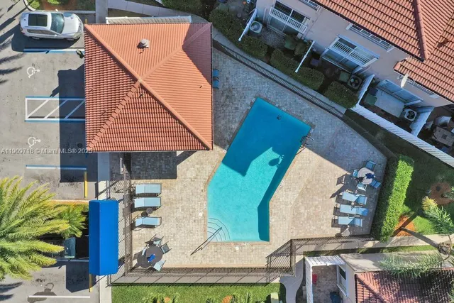 $440,000 | 174 Riviera Circle, Unit 274, Weston, FL 33326