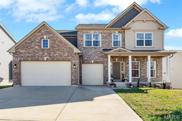 $542,000 | 910 Ellis Park Drive, Wentzville, MO 63385