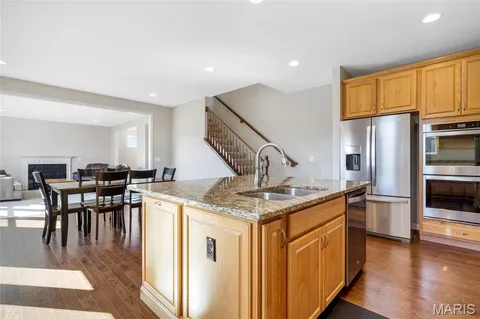 $549,500 | 910 Ellis Park Drive, Wentzville, MO 63385