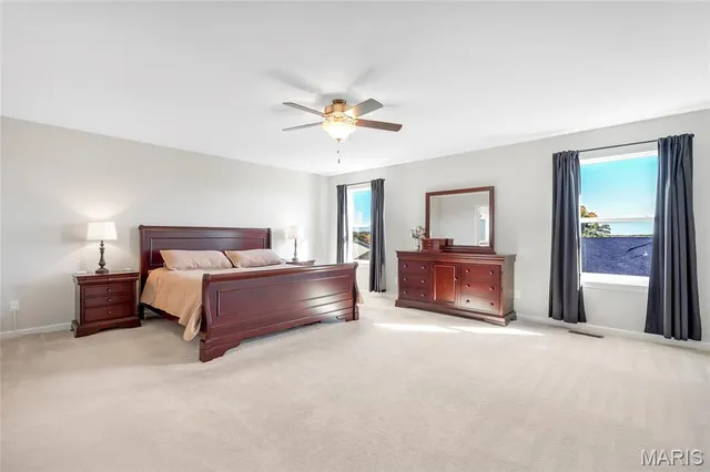 $542,000 | 910 Ellis Park Drive, Wentzville, MO 63385