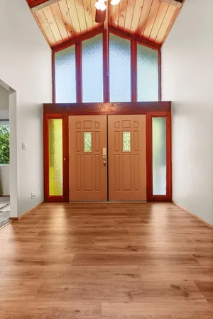 $379,900 | 2185 Galaxy Way, Redding, CA 96002