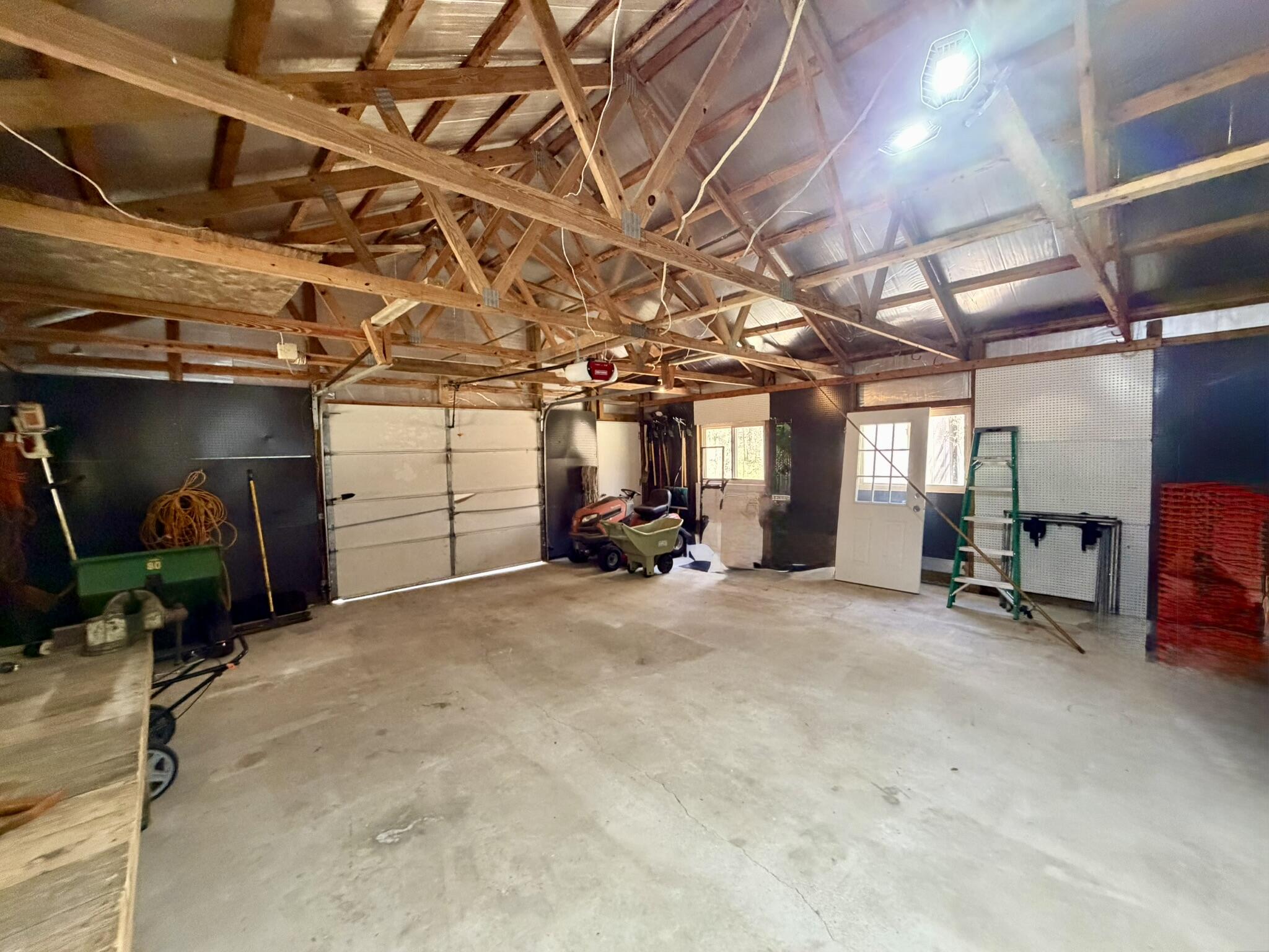 22533 Hoxeyville Road Wellston, MI 49689 - Photo 5 of 19 IMG_1281
