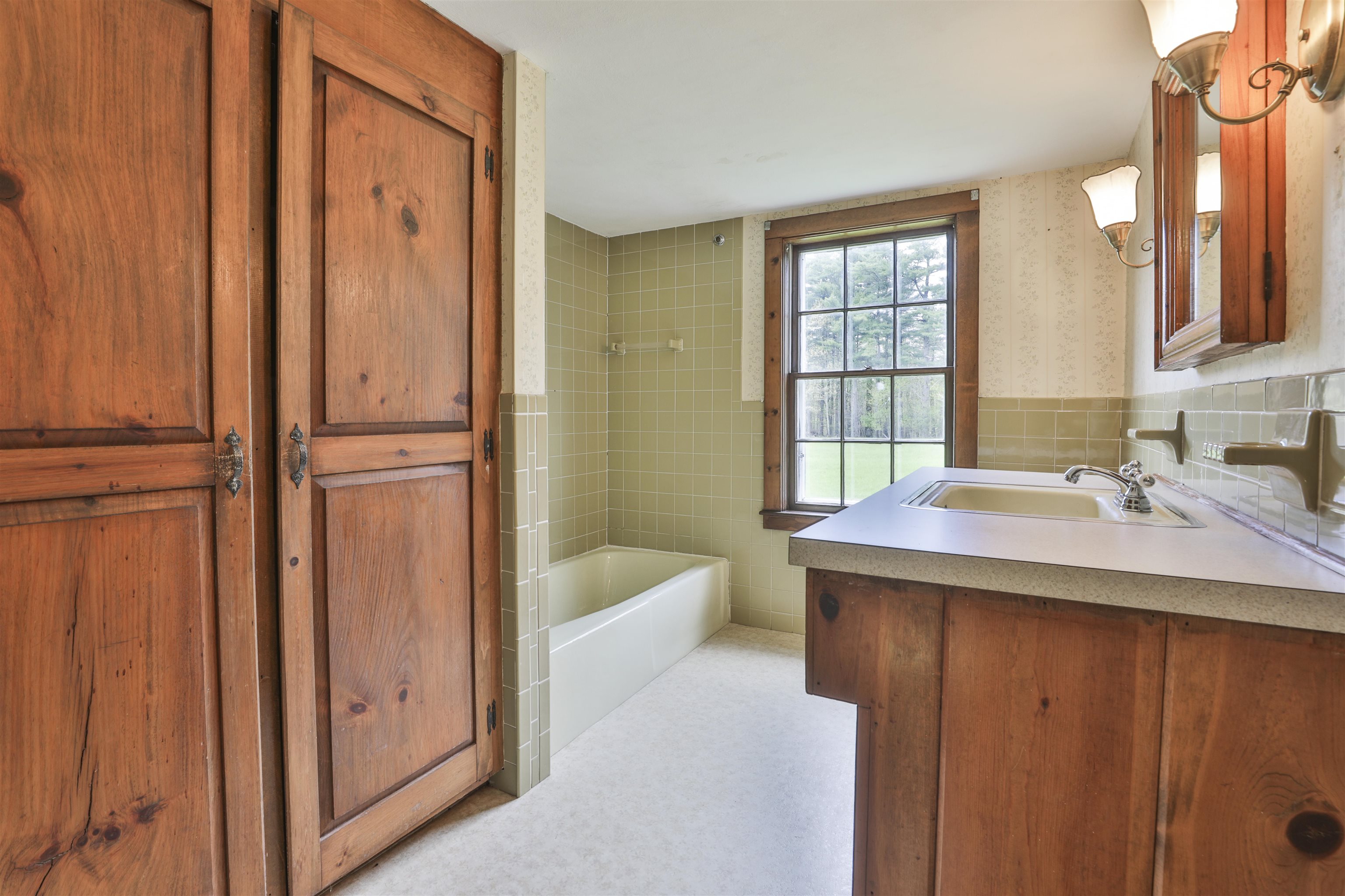 1 Featherbed Lane Derry, NH 03038 - Photo 27 of 46