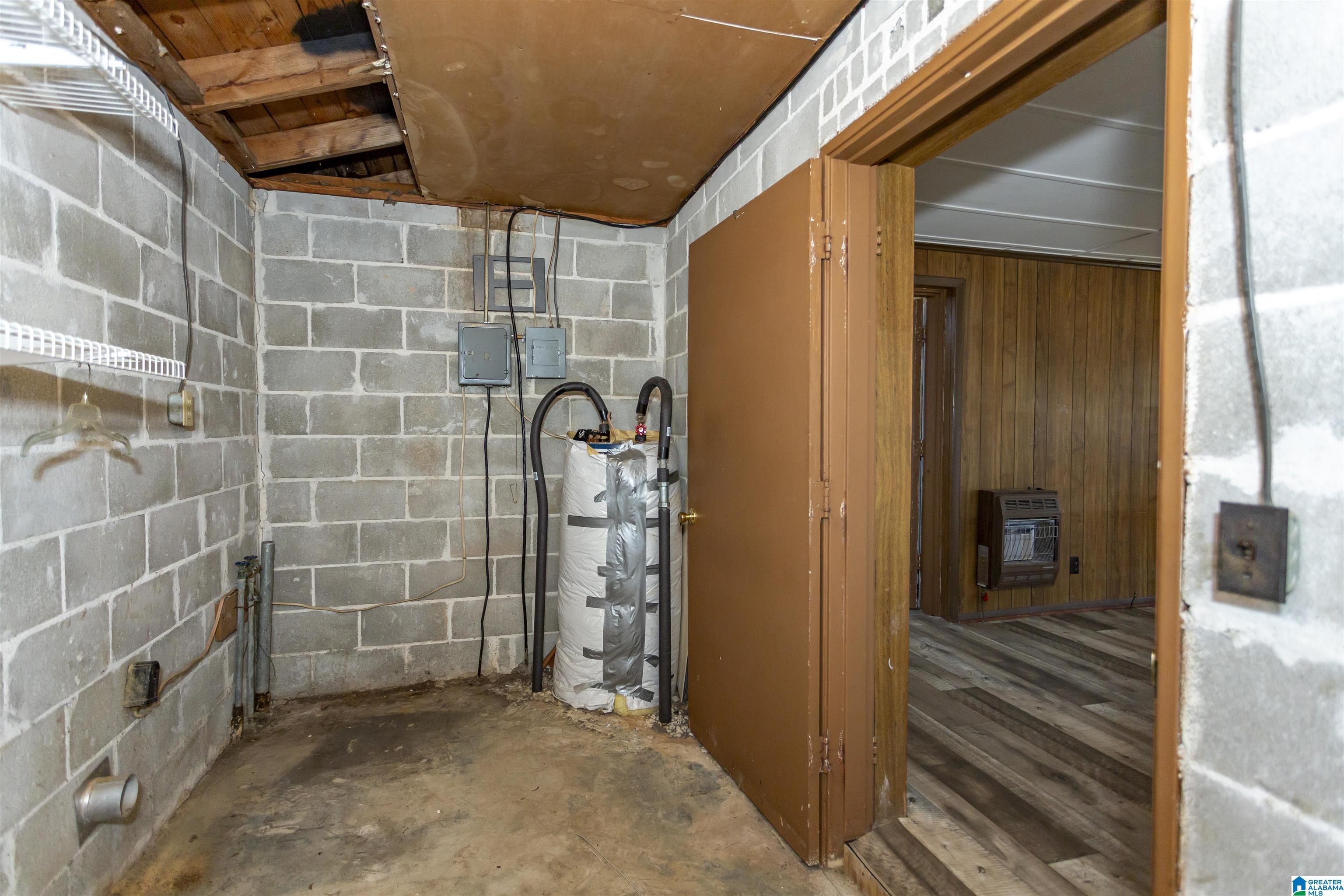 9333 Central Road Warrior, AL 35180 - Photo 18 of 40