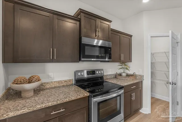 $299,950 | 2637 Avalon Street, Cantonment, FL 32533