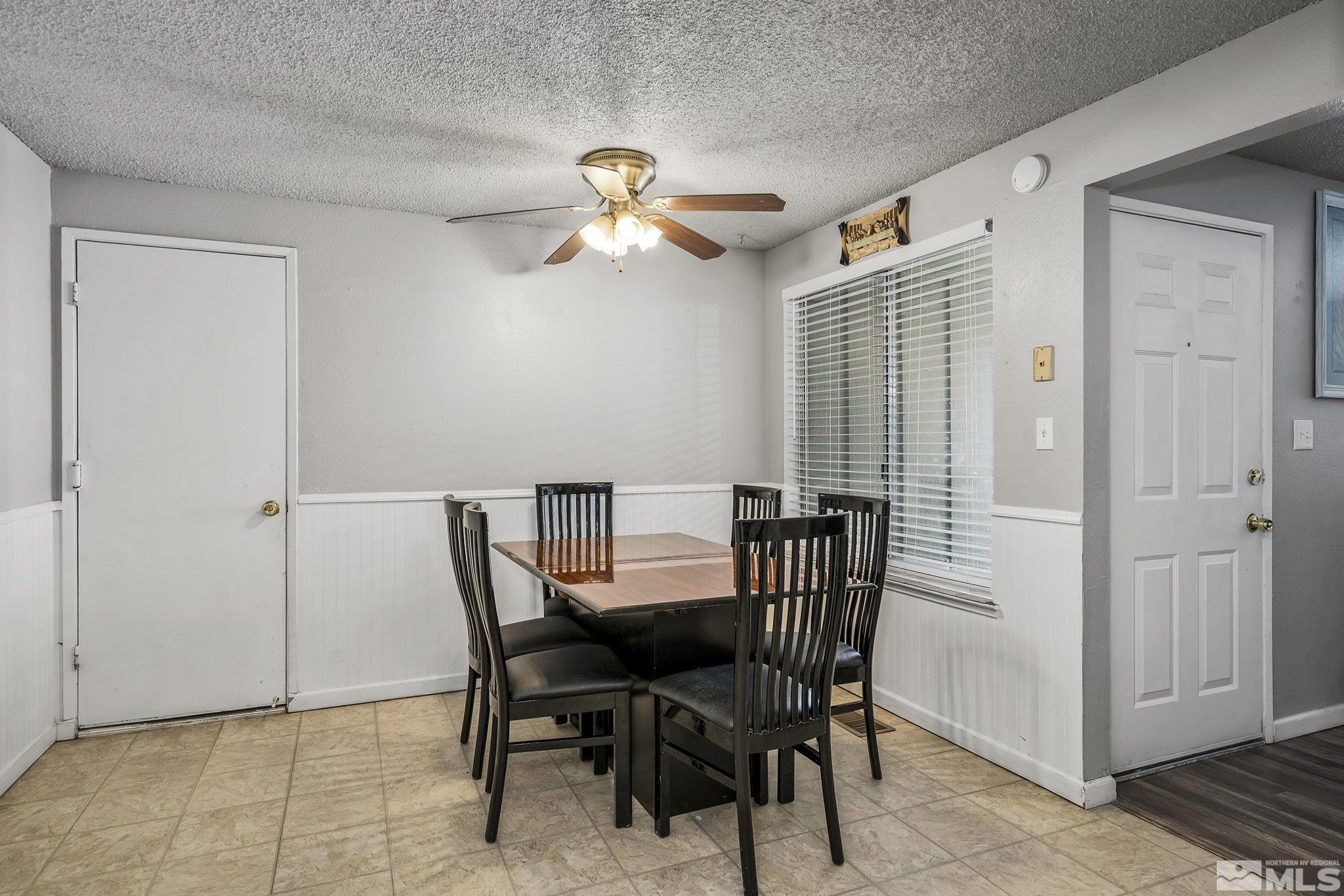 6768 Honeysuckle Court Reno, NV 89506 - Photo 7 of 15 Photo 7