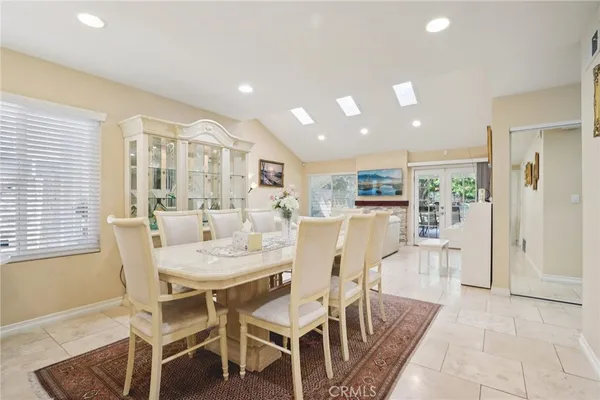 $825,000 | 21811 Merridy Street, Chatsworth, CA 91311