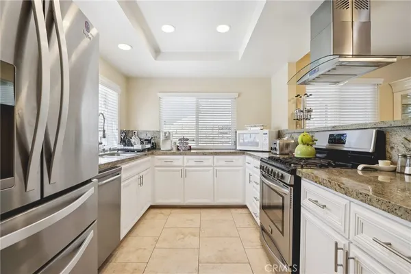 $825,000 | 21811 Merridy Street, Chatsworth, CA 91311