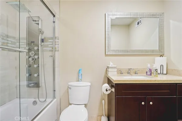 $825,000 | 21811 Merridy Street, Chatsworth, CA 91311