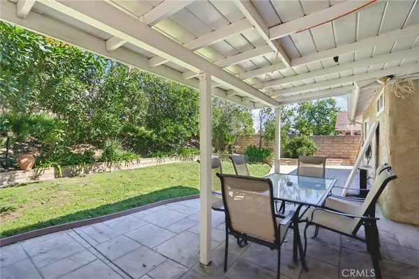 $825,000 | 21811 Merridy Street, Chatsworth, CA 91311