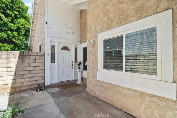 $825,000 | 21811 Merridy Street, Chatsworth, CA 91311