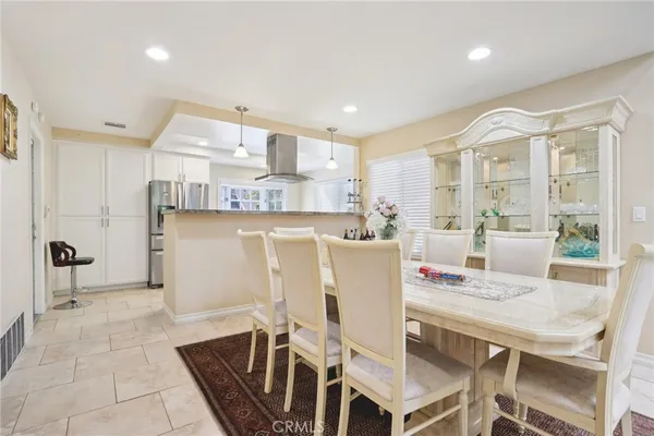 $825,000 | 21811 Merridy Street, Chatsworth, CA 91311