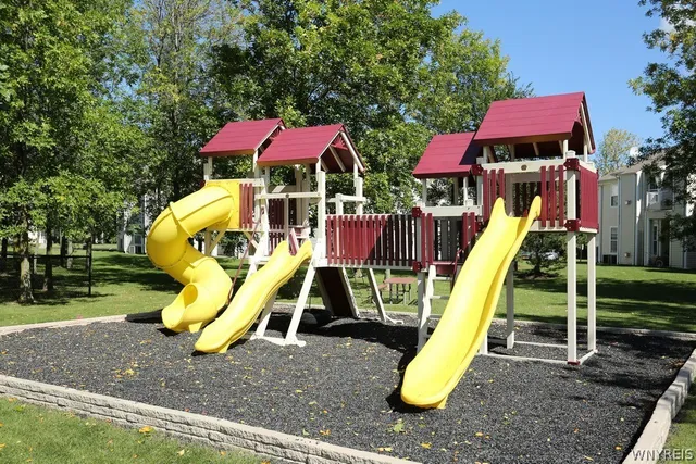 $2,509 | 10 Arielle Court, Unit D/E PLAN, Amherst, NY 14221