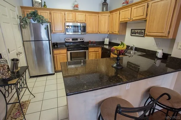 $2,509 | 10 Arielle Court, Unit D/E PLAN, Amherst, NY 14221