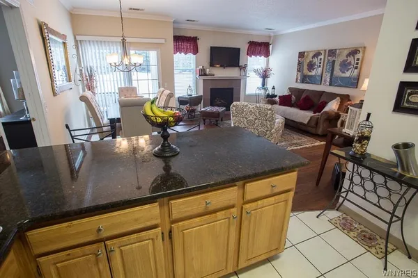 $2,509 | 10 Arielle Court, Unit D/E PLAN, Amherst, NY 14221