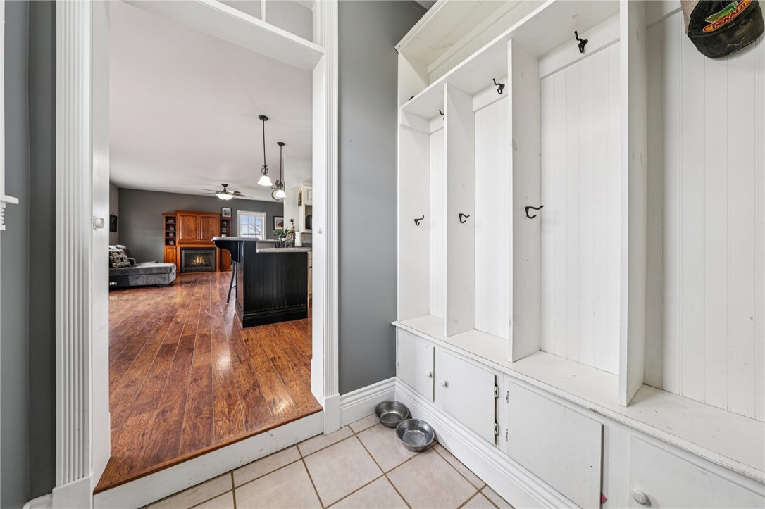 372 Transit Road Middlebury, NY 14591 - Photo 12 of 50 Back entry