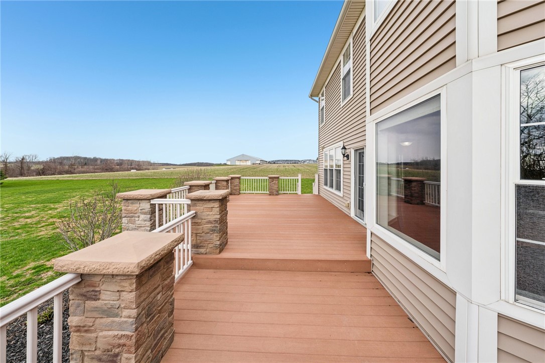 372 Transit Road Middlebury, NY 14591 - Photo 43 of 50 Back deck