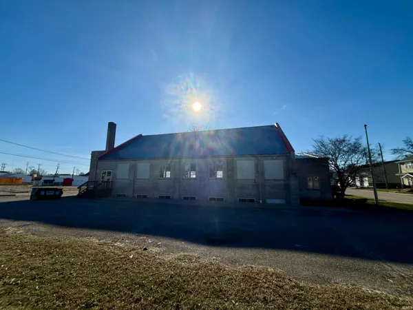$215,000 | 512 P Street, Bedford, IN 47421