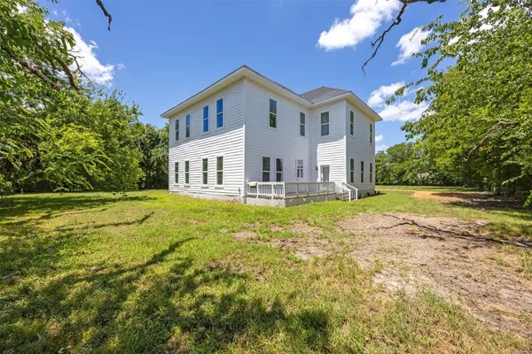 $400,000 | 102 Clegg Street, Trinity, TX 75862