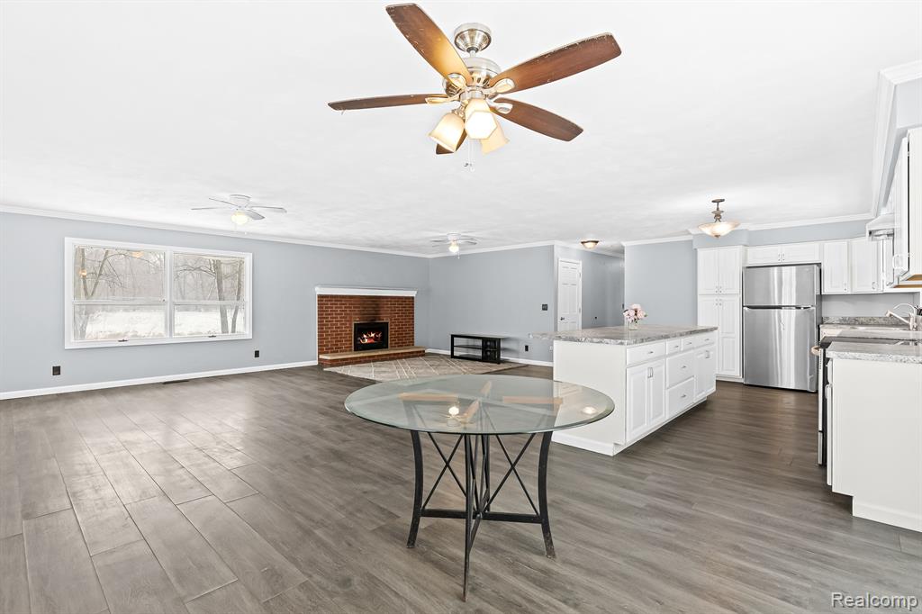 4025 East Howell Road Webberville, MI 48892 - Photo 9 of 37