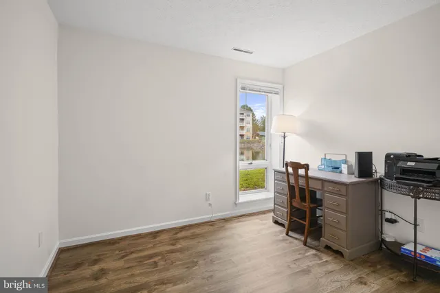 $220,000 | 44759 Woodlake Court, Unit 2C, California, MD 20619