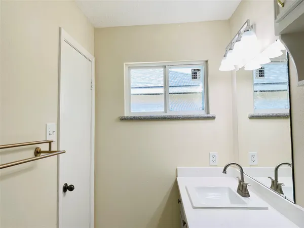 $1,700 | 13447 Greenway Drive, Sugar Land, TX 77498