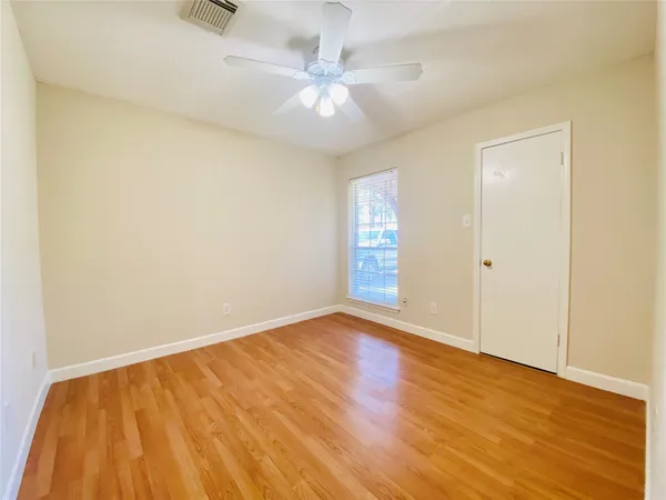 $1,700 | 13447 Greenway Drive, Sugar Land, TX 77498