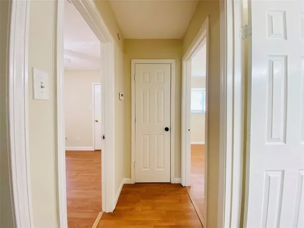 $1,700 | 13447 Greenway Drive, Sugar Land, TX 77498