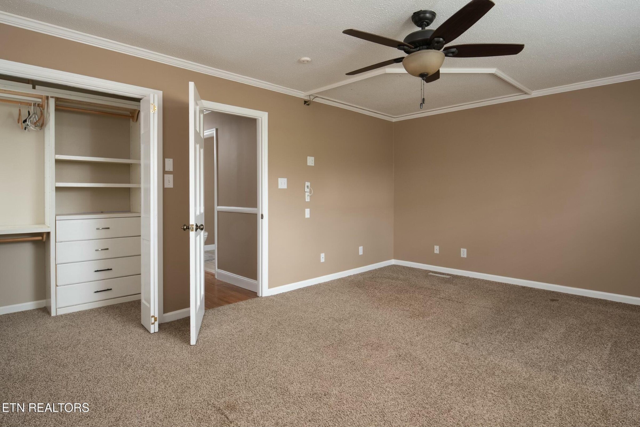 7625 Goddard Road Knoxville, TN 37920 - Photo 16 of 36 Gallery Image 16