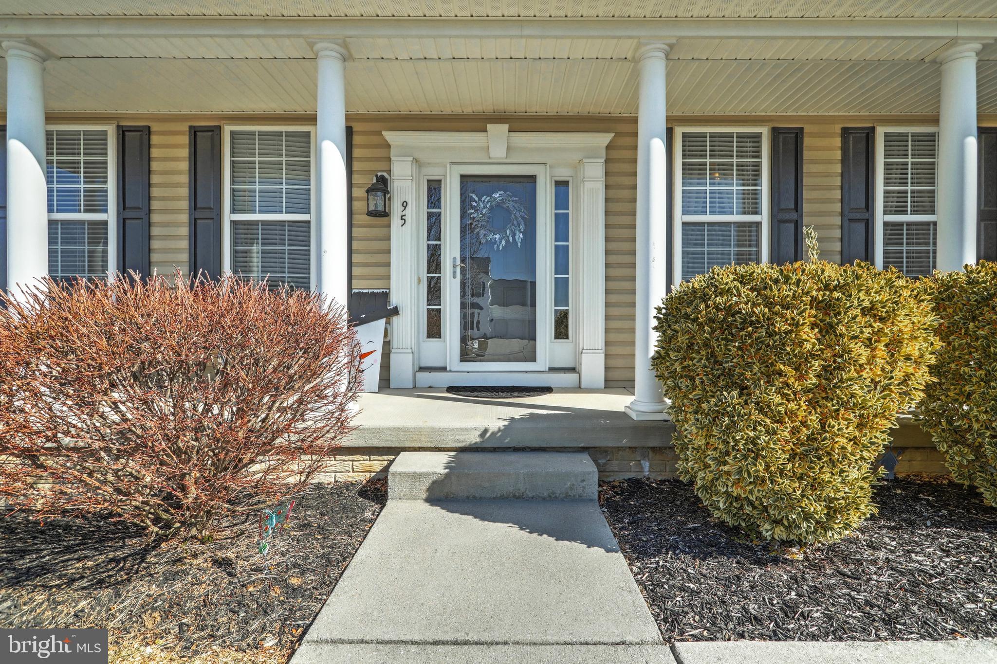 95 Vista Loop Hanover, PA 17331 - Photo 4 of 37 Gallery Image 4