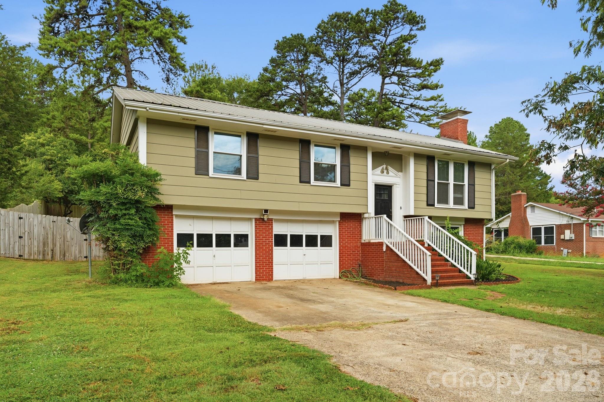 2080 South Point Road Belmont, NC 28012 - Photo 3 of 35